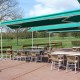 Terrasse avec vue sur les parcours